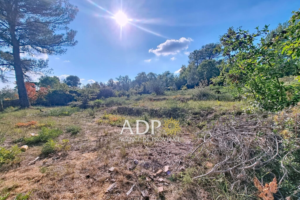 vente terrain – NR pièces – NR chambres – 2126.00 m²