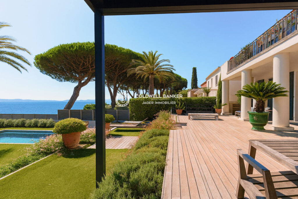 vente maison – NR pièces – 3 chambres – 200.00 m²