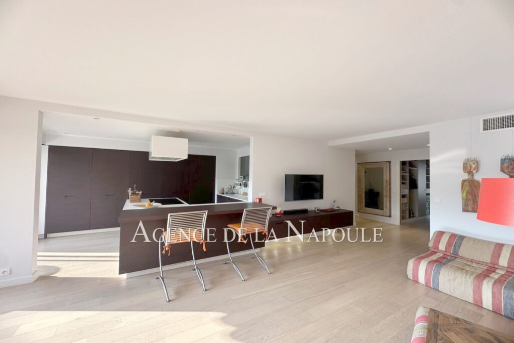 vente appartement 4 Pièce(s) – 4 pièces – 3 chambres – 121.03 m²