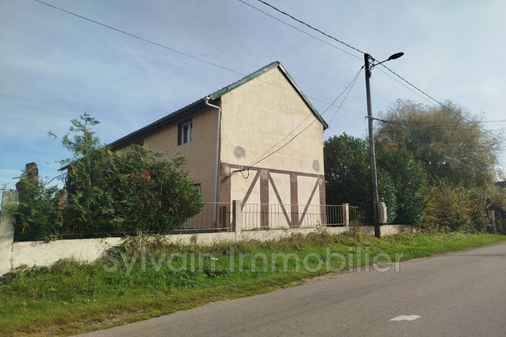 vente maison 7 Pièce(s) – 7 pièces – 3 chambres – 187.00 m²