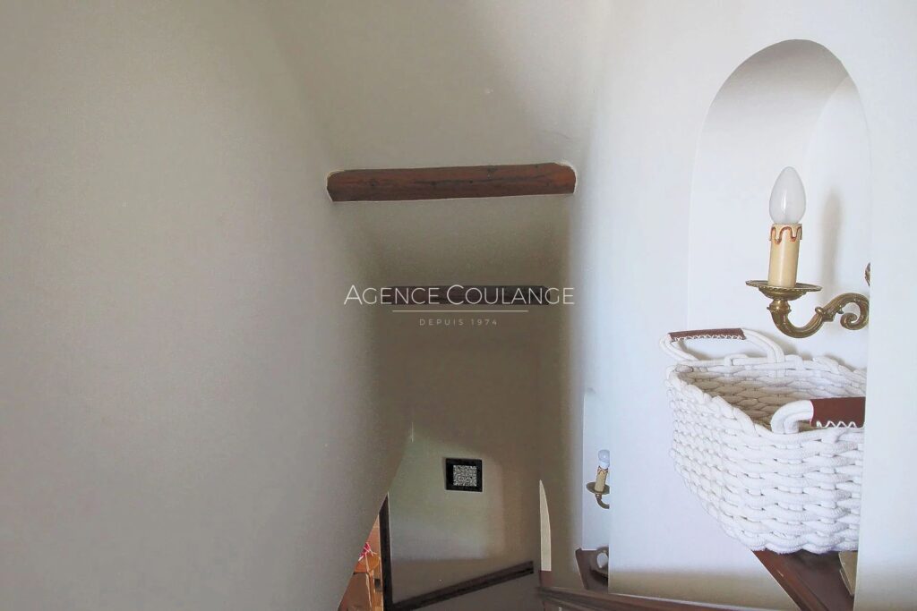 vente maison 4 Pièce(s) – 4 pièces – 3 chambres – 104.00 m²