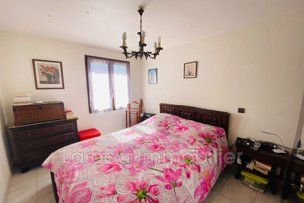 vente maison 5 Pièce(s) – 5 pièces – 5 chambres – 130.00 m²