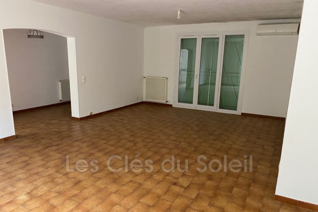 vente maison 5 Pièce(s) – 5 pièces – 4 chambres – 105.00 m²