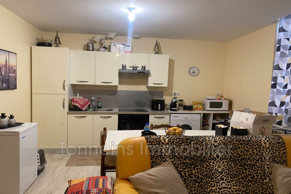 vente immeuble 7 Pièce(s) – 7 pièces – 3 chambres – 82.00 m²