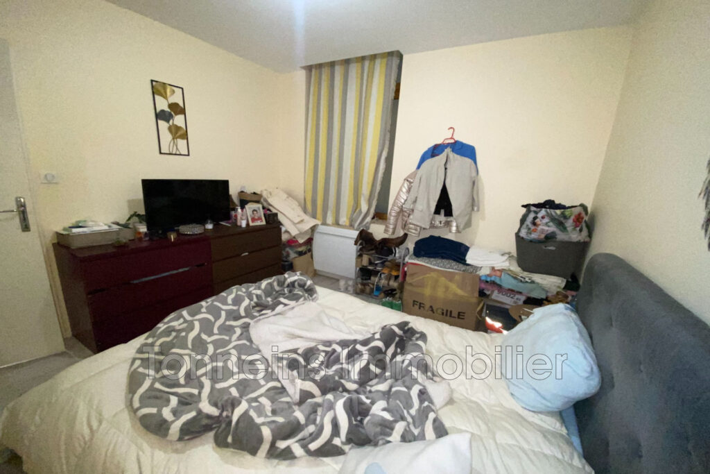 vente immeuble 7 Pièce(s) – 7 pièces – 3 chambres – 82.00 m²