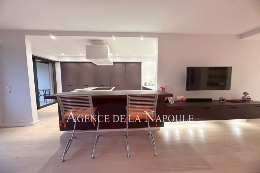 Appartement à vendre à Mandelieu-la-napoule