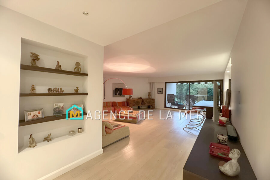 Appartement à vendre à Mandelieu-la-napoule