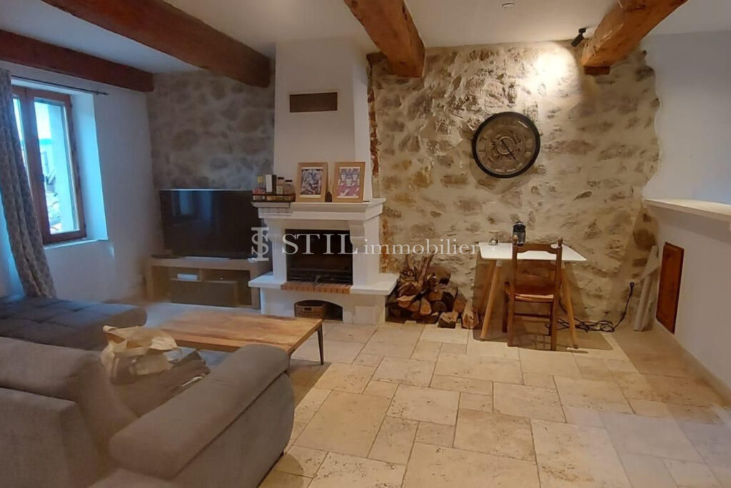 location appartement 3 Pièce(s) – 3 pièces – 2 chambres – 65.00 m²