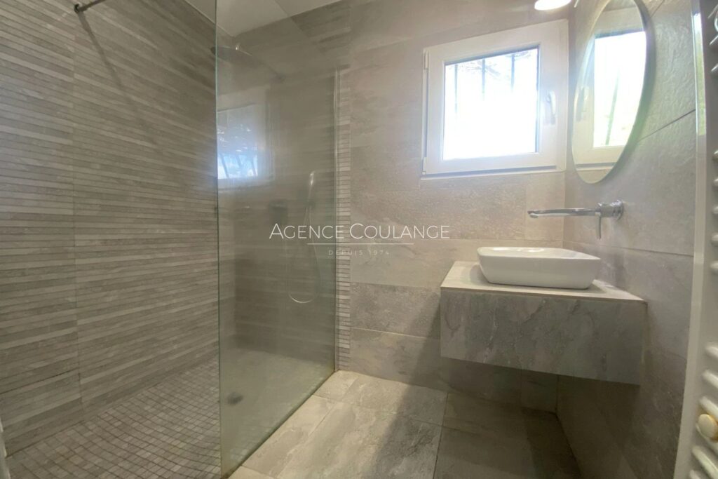 location villa 5 Pièce(s) – 5 pièces – 4 chambres – 130.11 m²