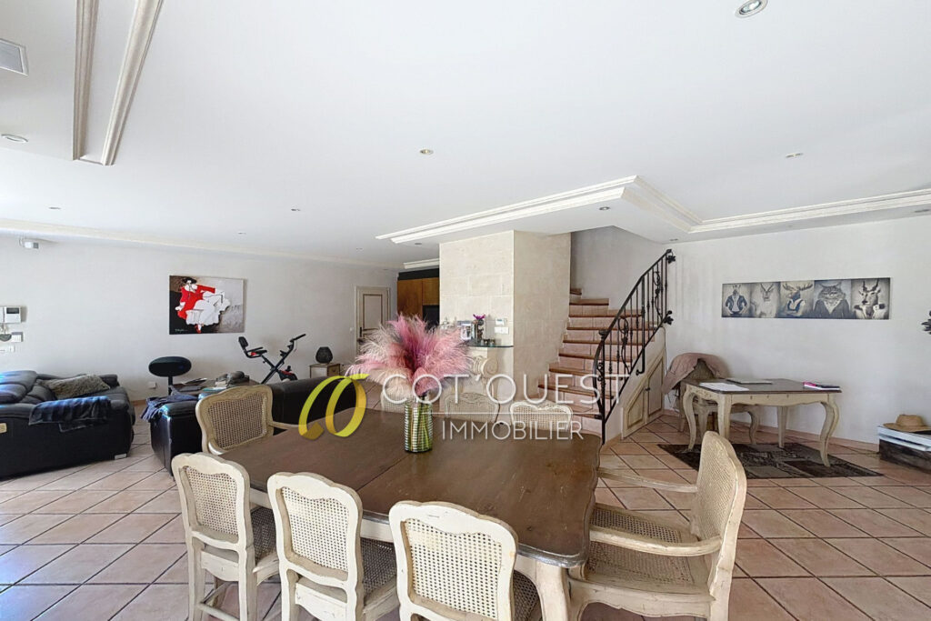 vente maison 4 Pièce(s) – 4 pièces – 3 chambres – 112.33 m²