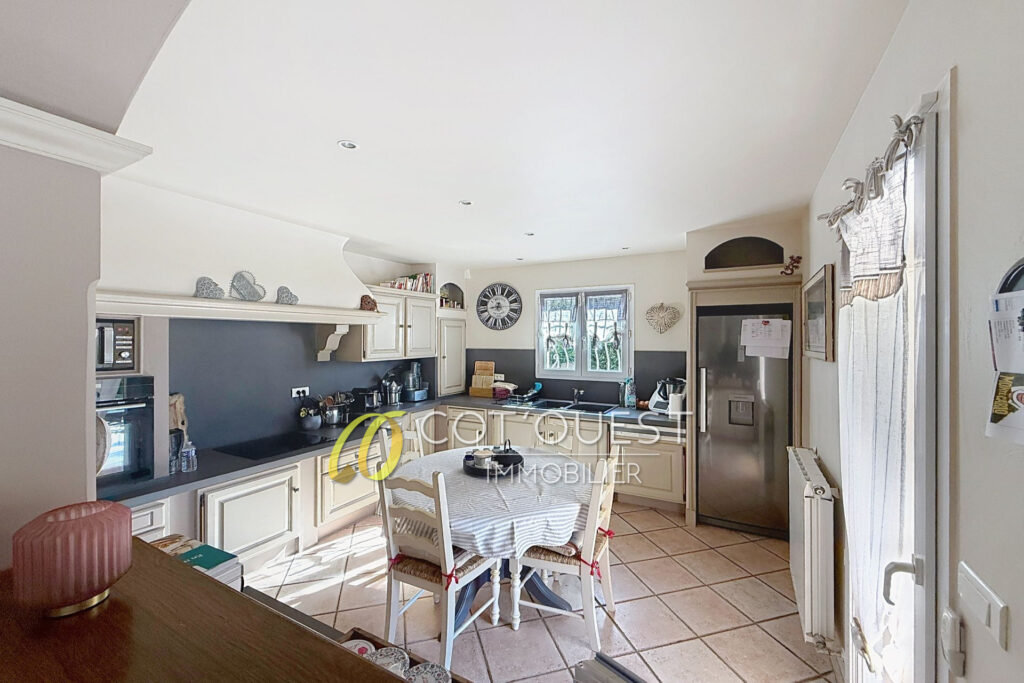 vente maison 4 Pièce(s) – 4 pièces – 3 chambres – 112.33 m²