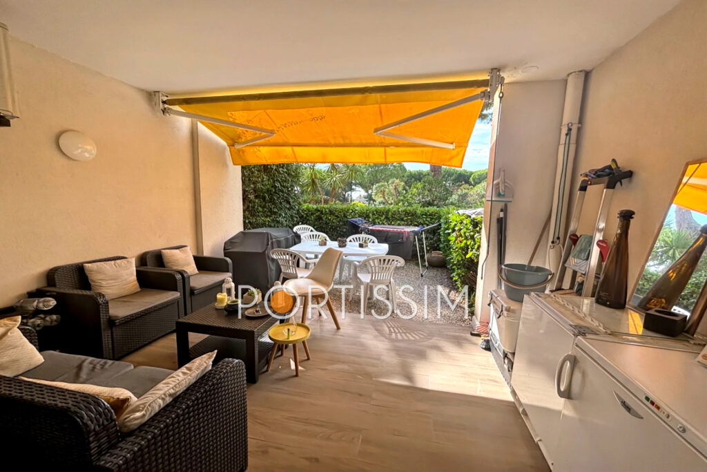 Exclusivité Cros de Cagnes studio avec accès direct aux plages – 1 pièce – NR chambres – 30.20 m²