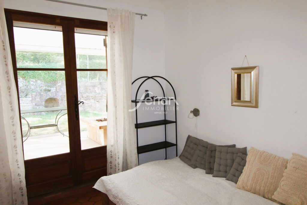 VILLA PROCHE VILLAGE FLAYOSC 130M² VUE PANORAMIQUE – 4 pièces – 3 chambres – 130.00 m²