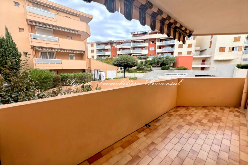 location appartement 1 Pièce(s) – 1 pièce – NR chambres – 24.40 m²