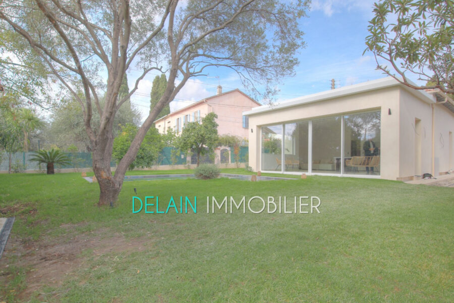 Maison à vendre à Cagnes-sur-mer