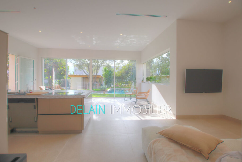 vente maison 4 Pièce(s) – 4 pièces – 3 chambres – 107.00 m²