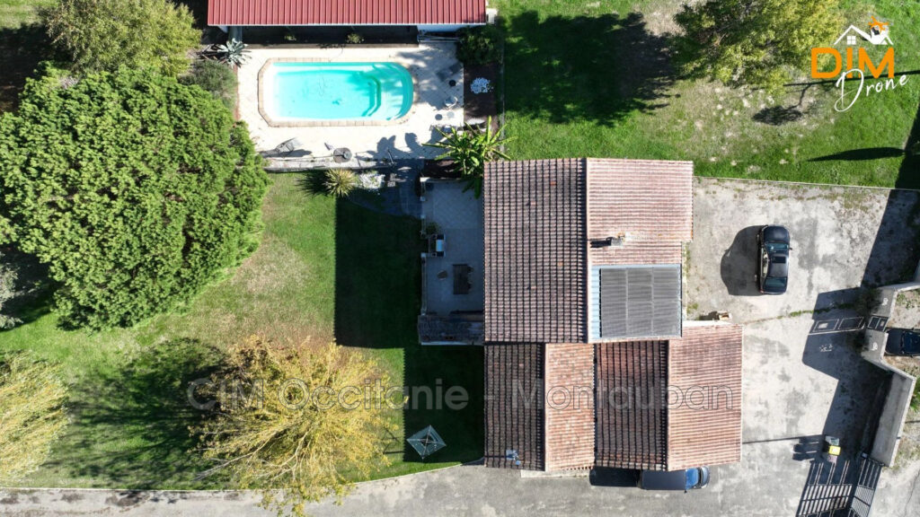 vente maison – NR pièces – 4 chambres – 220.00 m²