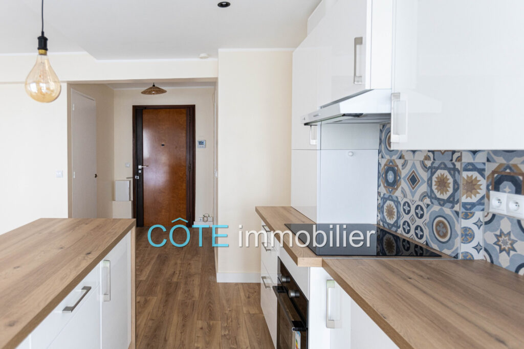 ANTIBES 2 Pièces à  100m de la place de Gaulle – 2 pièces – 1 chambre – 50.00 m²