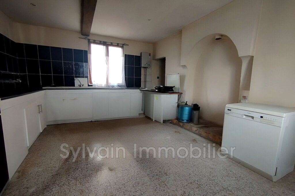 vente maison 7 Pièce(s) – 7 pièces – 3 chambres – 187.00 m²