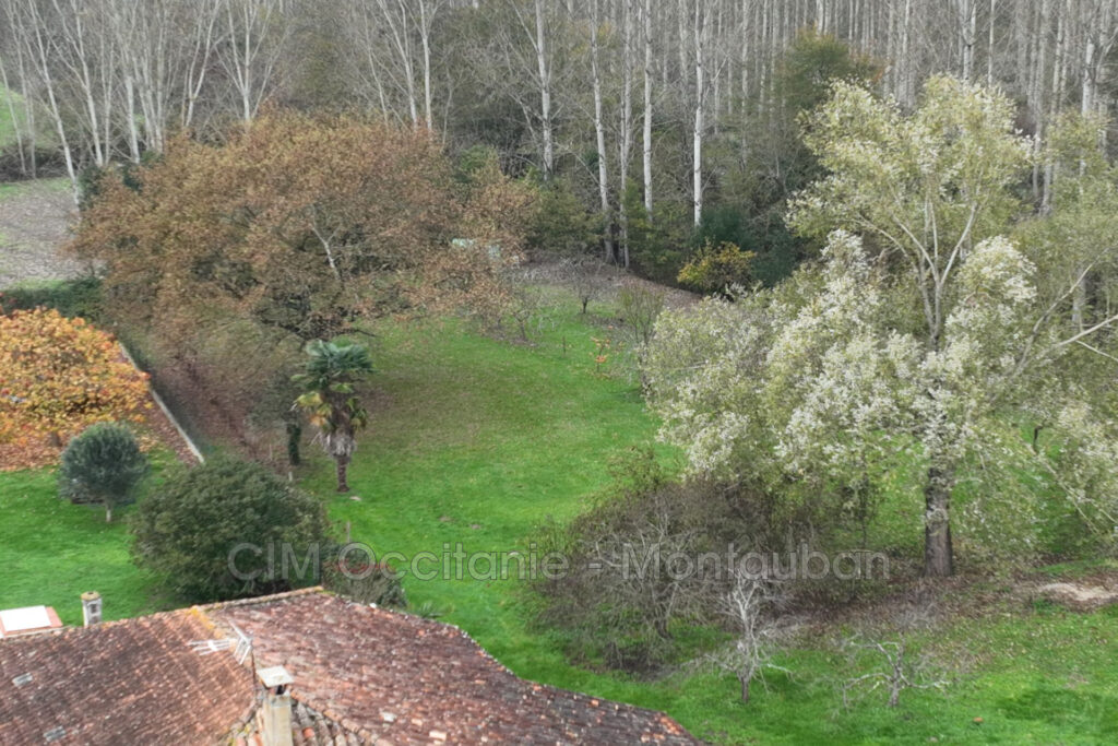 vente  – NR pièces – 3 chambres – 129.00 m²