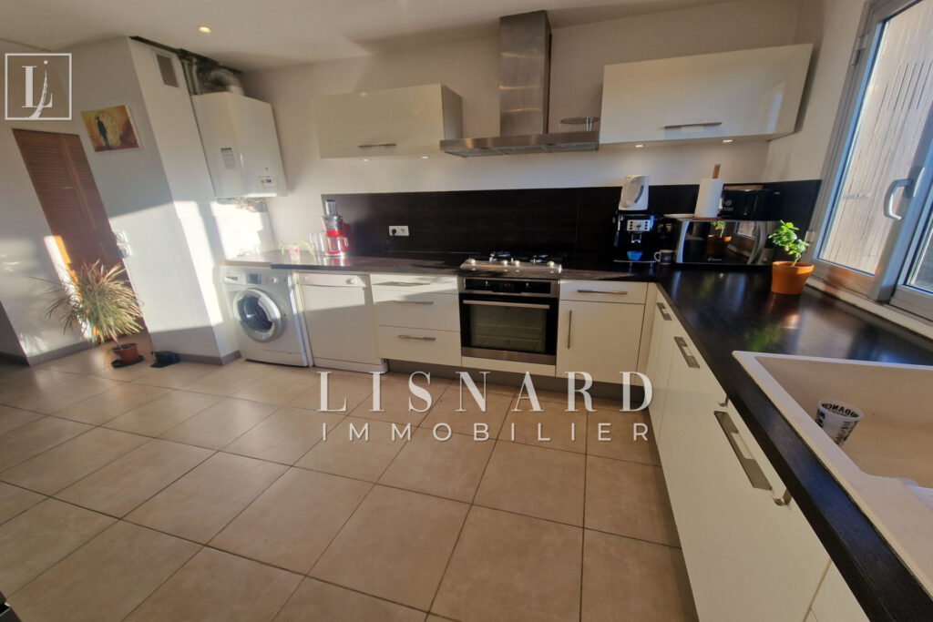 vente appartement 4 Pièce(s) – 4 pièces – 3 chambres – 74.00 m²