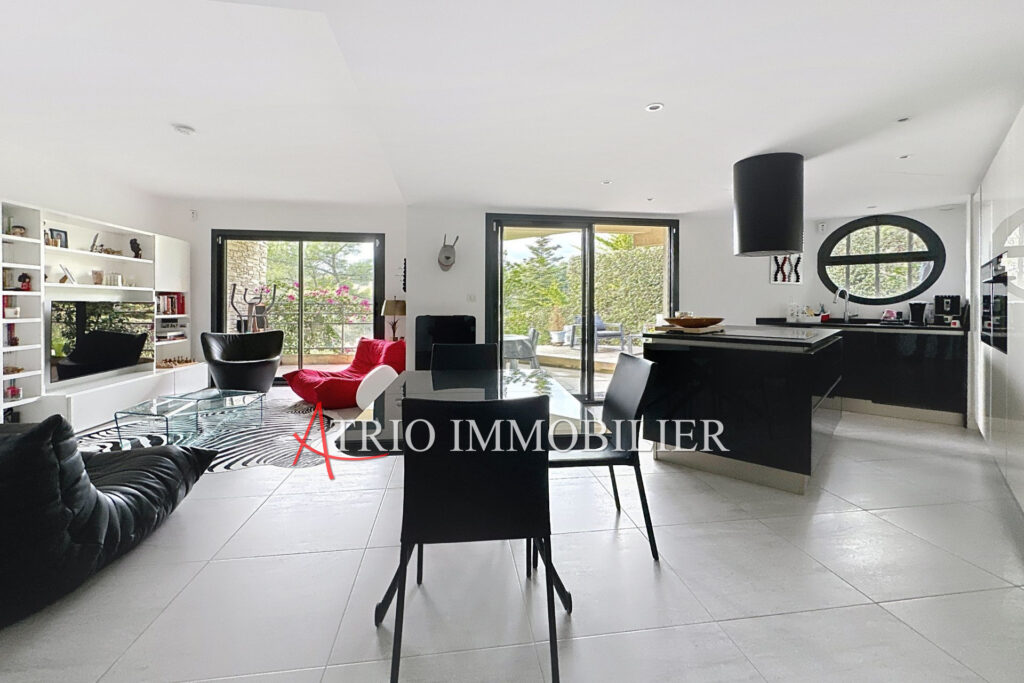 vente appartement 4 Pièce(s) – 4 pièces – 3 chambres – 92.00 m²