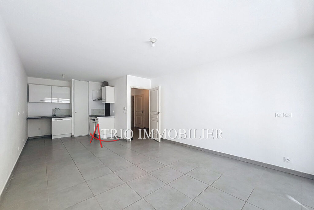 Villeneuve-Loubet, quartier des Maurettes, beau 2 pièces en re – 2 pièces – 1 chambre – 44.31 m²