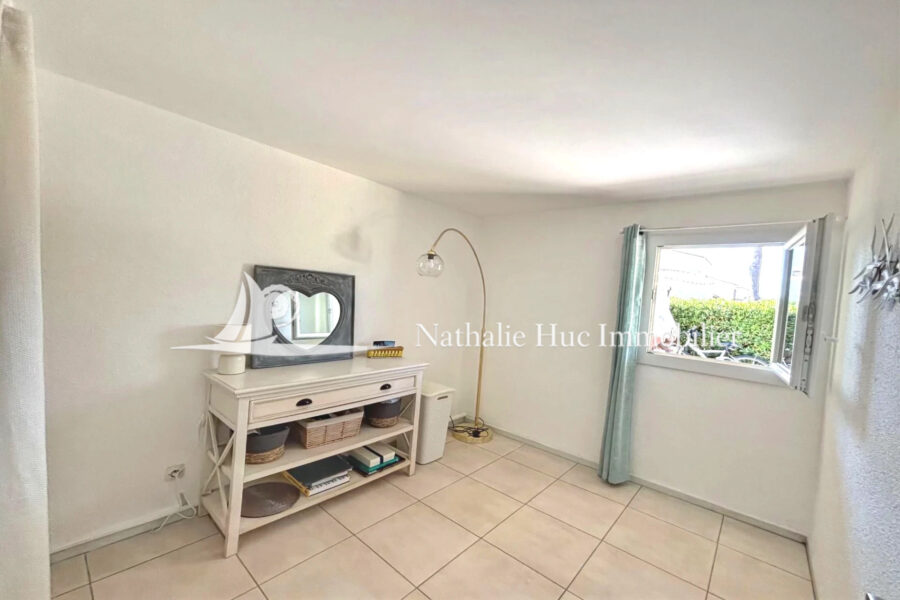 Maison à vendre à Canet-plage — Vue parc & jardin — photo 6