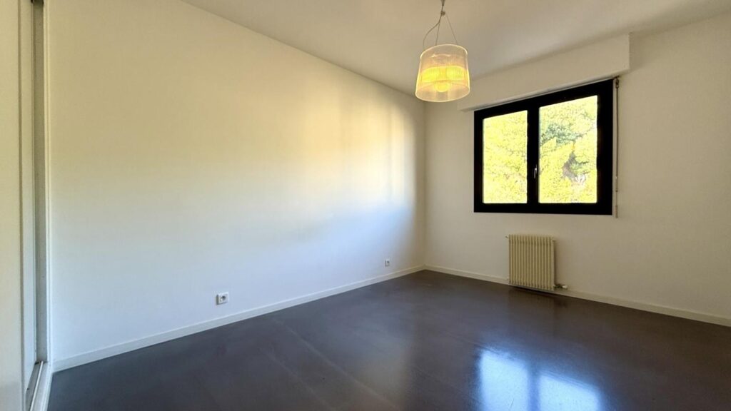 Appartement 4 pièces avec terrasse et vue mer – Ajaccio Sanguinaires – 4 pièces – 3 chambres – 97 m²