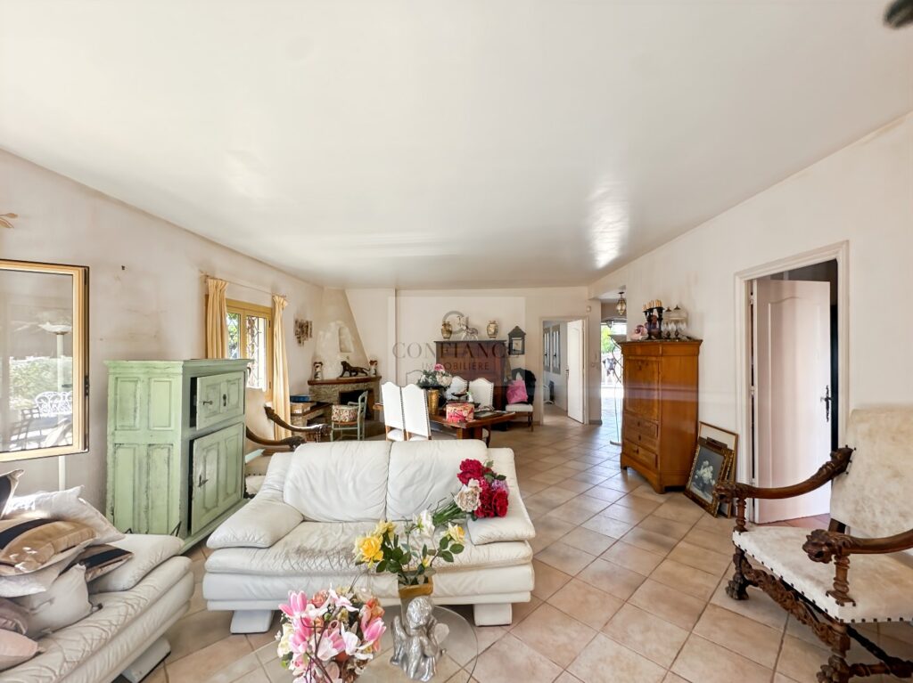 Maison – 4 pièces – 3 chambres – 130 m²