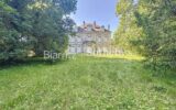 Rare – Château XIXᵉ de 550 m² sur parc arboré de 1,6 ha avec étang – Centre de Dax – 15 pièces – 7 chambres – 550 m²