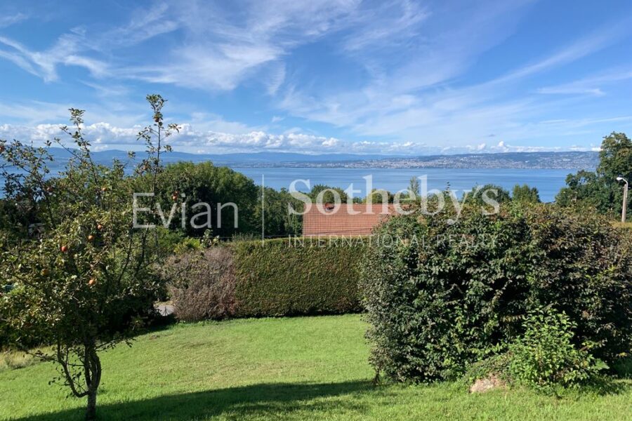 Maison à vendre à Maxilly sur leman — Vue fleuve — photo 1