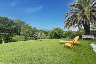 Maison Ascain vue Rhune – 7 pièces – 3 chambres – 237 m²