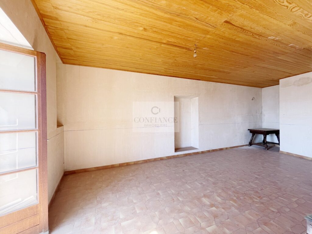 Appartement – 3 pièces – 2 chambres – NR  – 52 m²