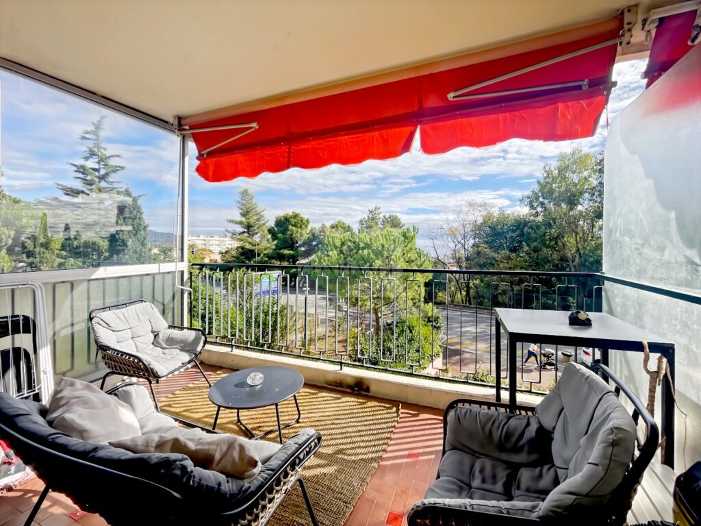 Appartement – 3 pièces – 2 chambres – 60 m²