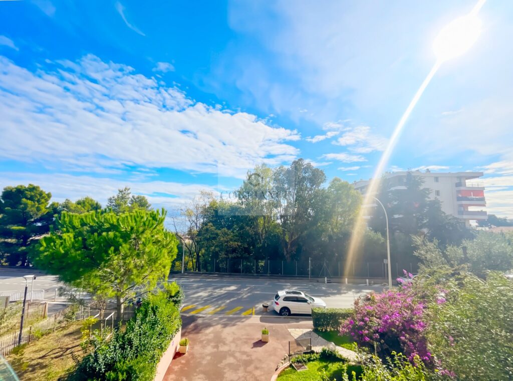 Appartement – 3 pièces – 2 chambres – 60 m²