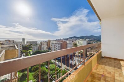 T4 traversant 110 m² avec terrasses et vue dégagée – Ajaccio Lyautey – 4 pièces – 3 chambres – 100 m²