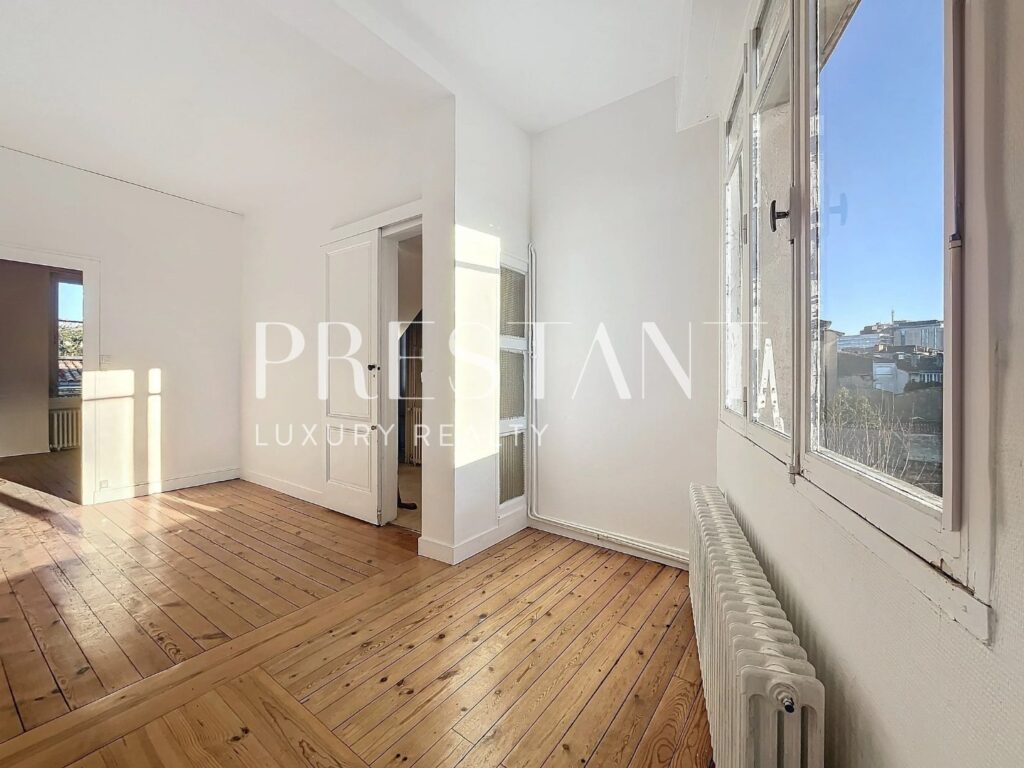 Appartement – 4 pièces – 3 chambres – 85 m²