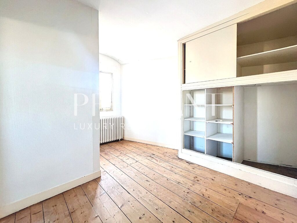 Appartement – 4 pièces – 3 chambres – 85 m²
