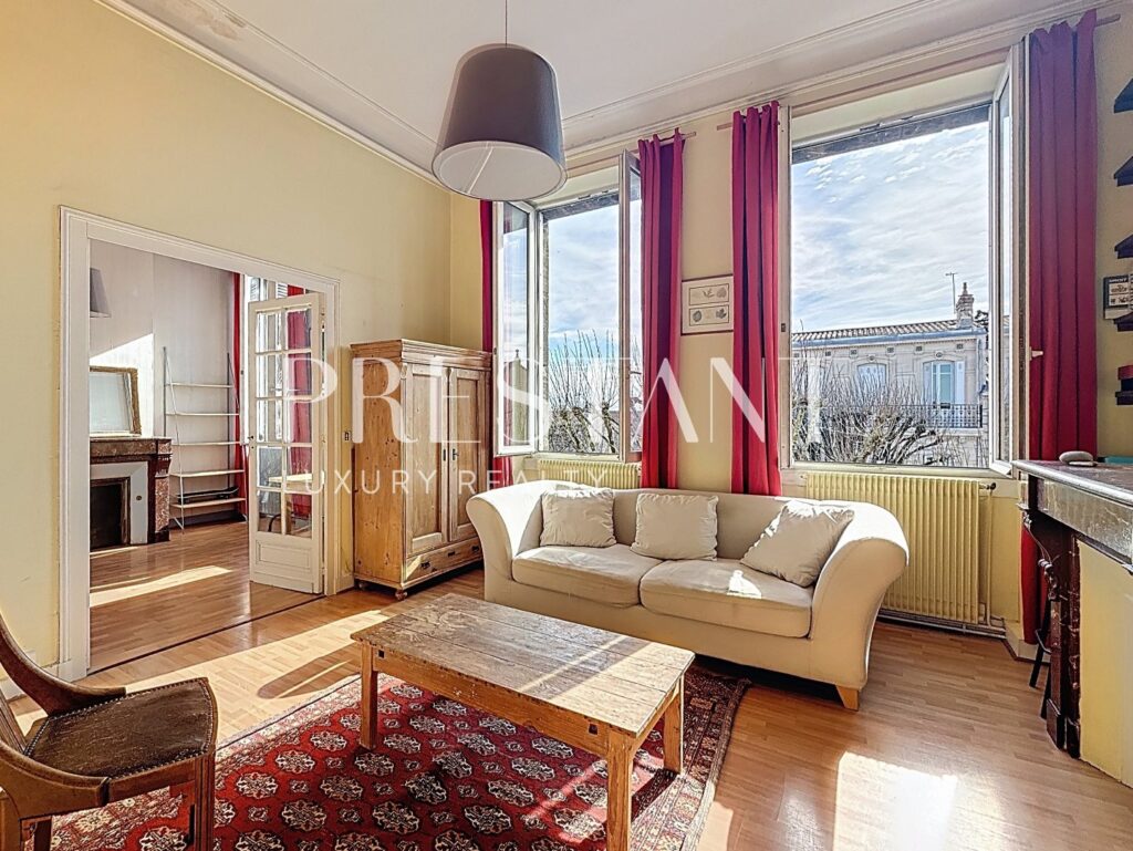 Appartement – 5 pièces – 4 chambres – 106 m²