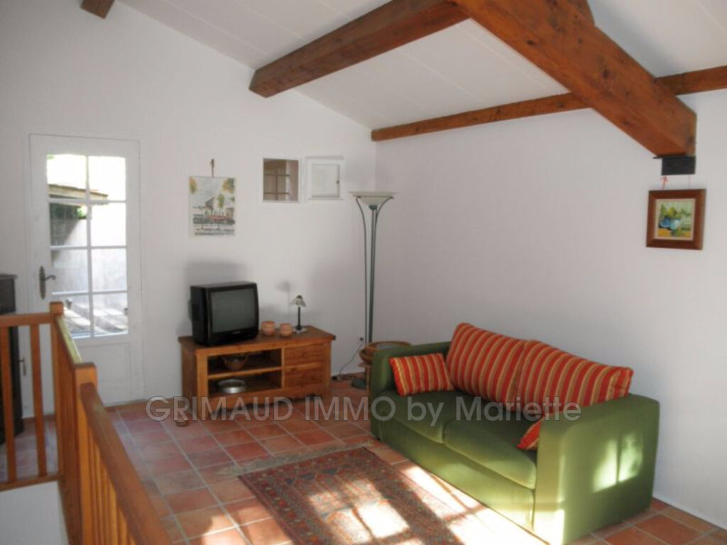 Havre de Paix avec Vue sur le Village  Villa avec Jardin et D – 6 pièces – 3 chambres – 225.00 m²