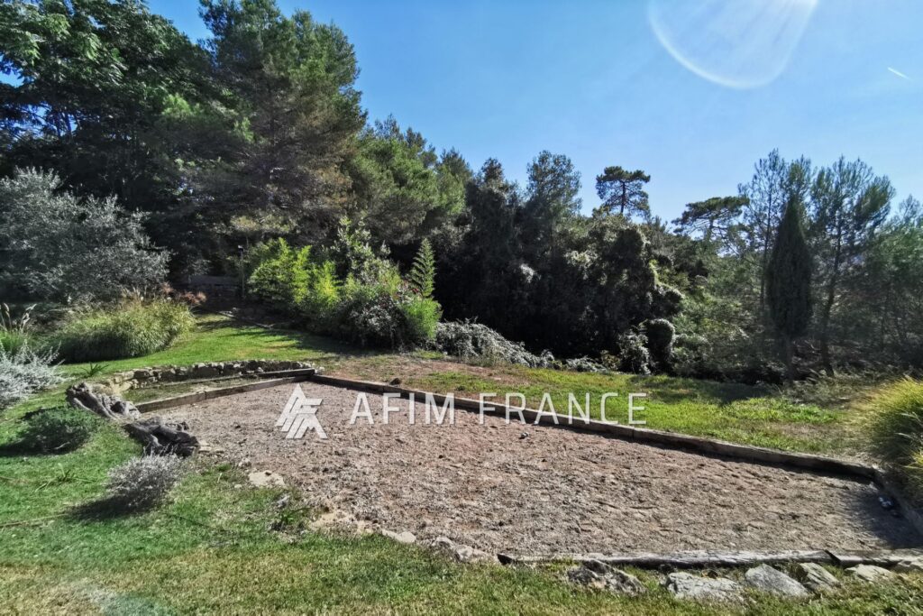 Peille, à 20 minutes de Monaco dans un écrin de verdure au cal – 5 pièces – 4 chambres – 300.00 m²