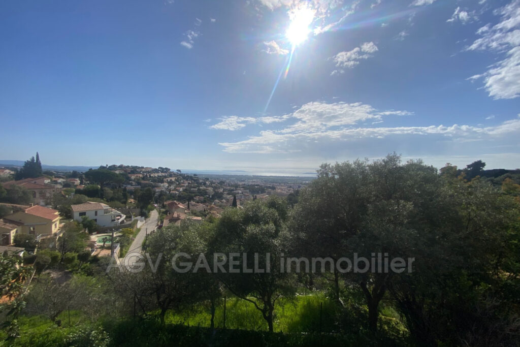 location rez-de-jardin 3 Pièce(s) – 3 pièces – 2 chambres – 77.10 m²