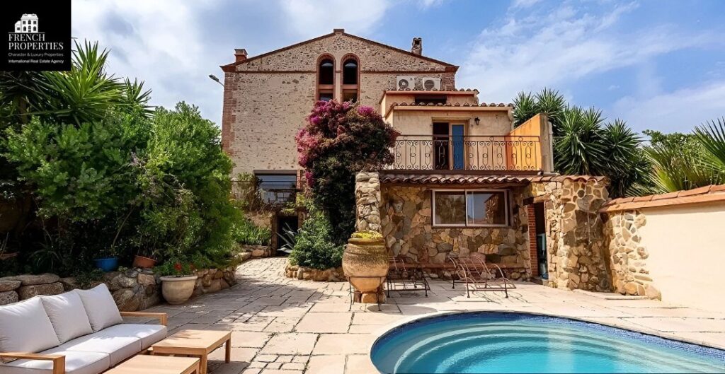 Maison – 8 pièces – 4 chambres – 231 m²