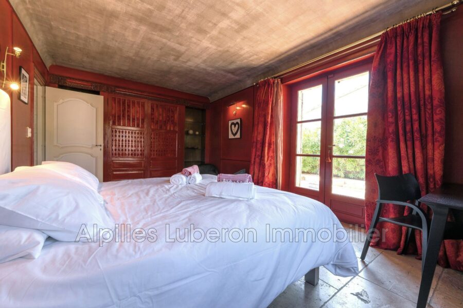 Maison à louer à Eygalières