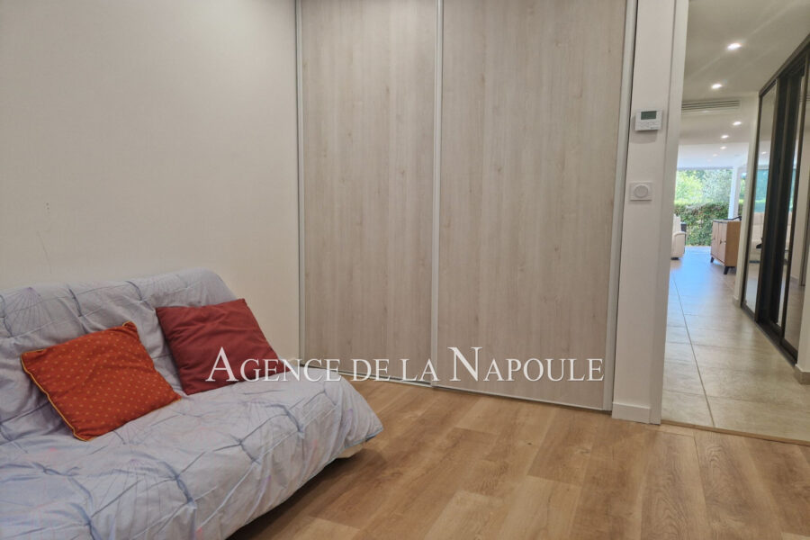 Appartement à vendre à Mandelieu-la-napoule