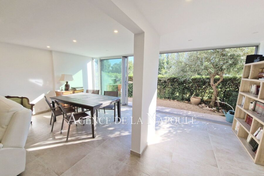Appartement à vendre à Mandelieu-la-napoule