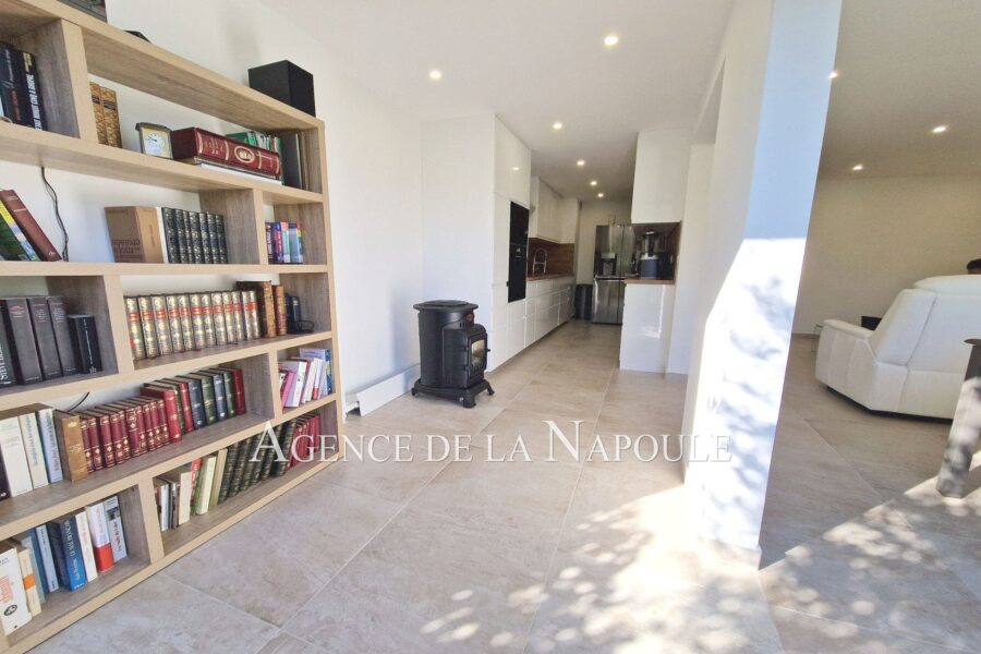 Appartement à vendre à Mandelieu-la-napoule