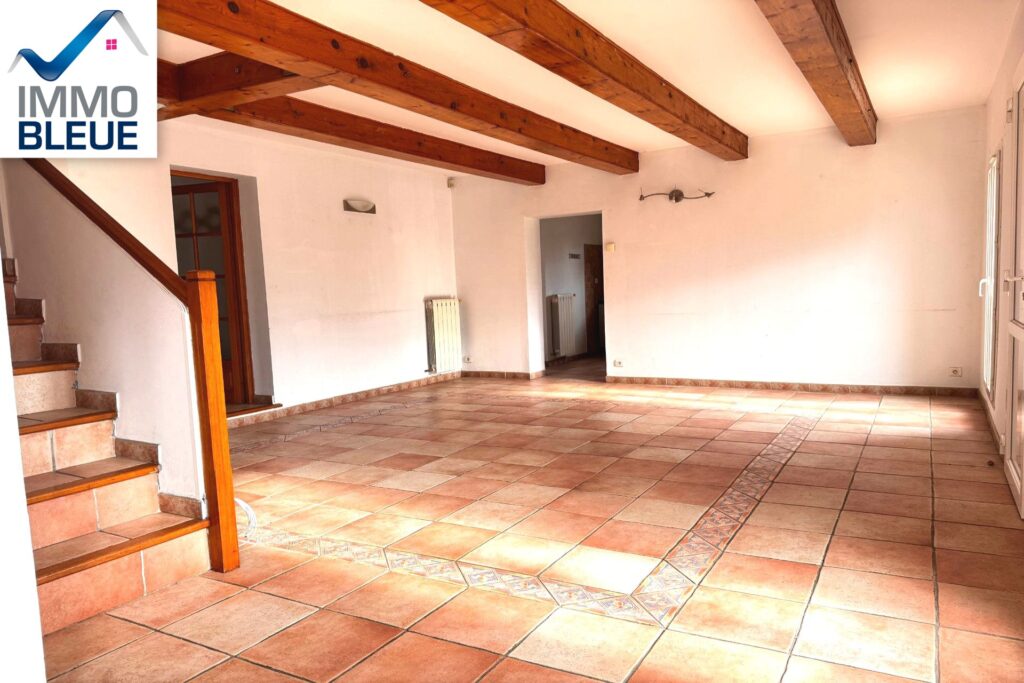 vente maison 5 Pièce(s) – 5 pièces – 3 chambres – 99.00 m²