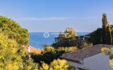 Sainte-Maxime La Nartelle. A pied de la plage, villa contempor – 6 pièces – 4 chambres – 300.00 m²